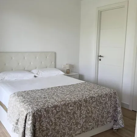 Daire Alcazaba Lagoon Luxury Retreat *