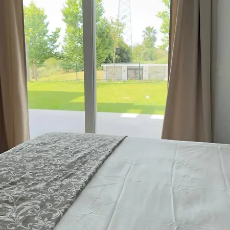 Alcazaba Lagoon Luxury Retreat 에스테포나
