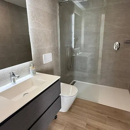 Alcazaba Lagoon Luxury Retreat 아파트